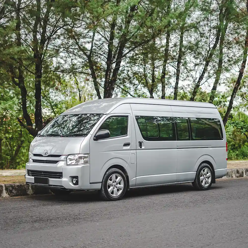 Toyota HiAce Premio