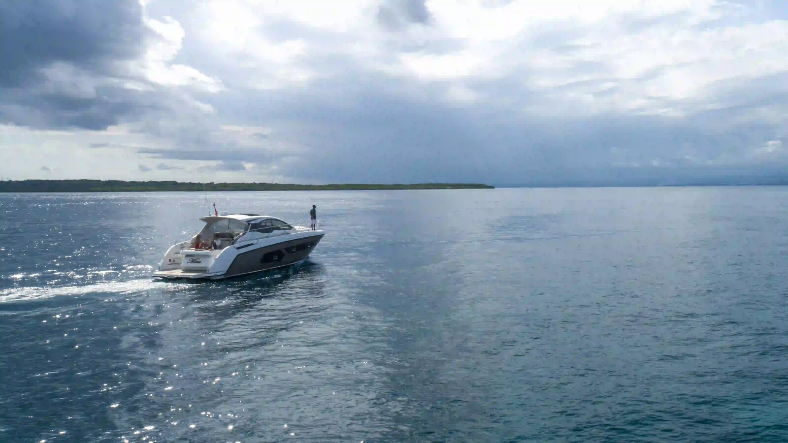 Komodo Yacht Charter: A 2027 Booking Guide and Price Overview