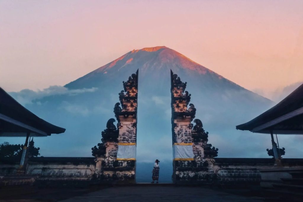 Komodo and Bali: The Ultimate Dual Island Adventure for the Discerning Traveller