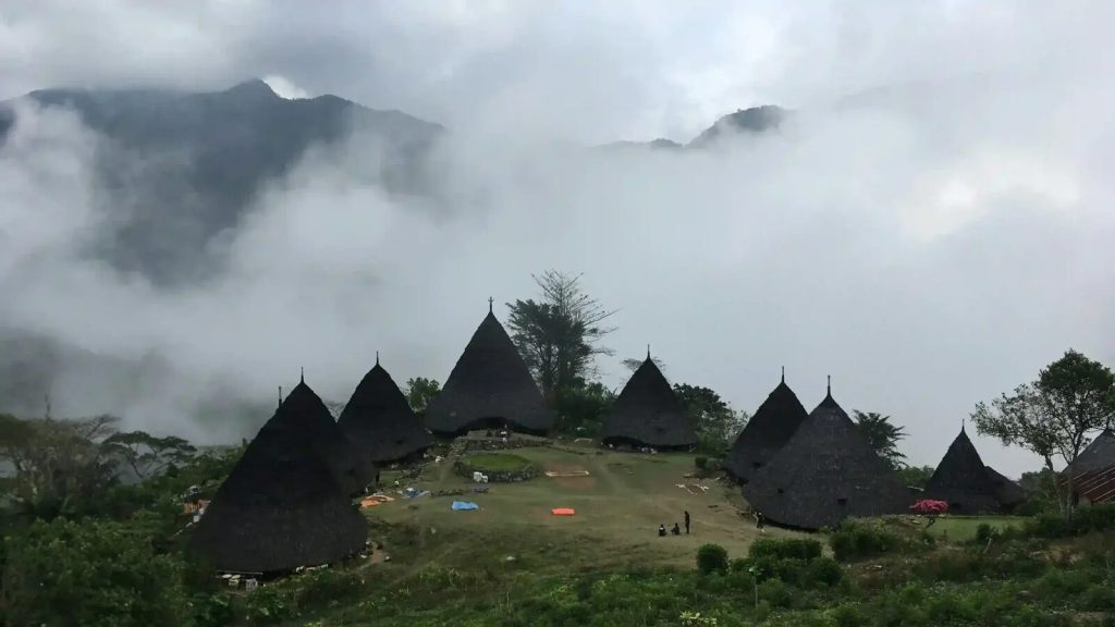 Wae Rebo Complete Guide: The Trek, the Overnight and What to Bring